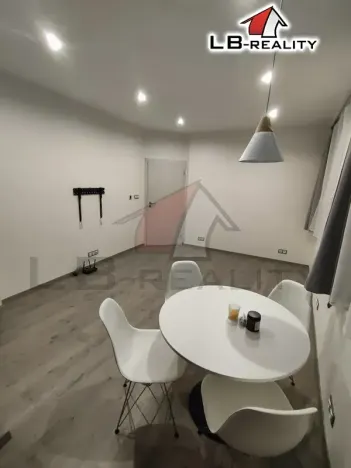 Pronájem bytu 2+kk, Kolín, Politických vězňů, 55 m2