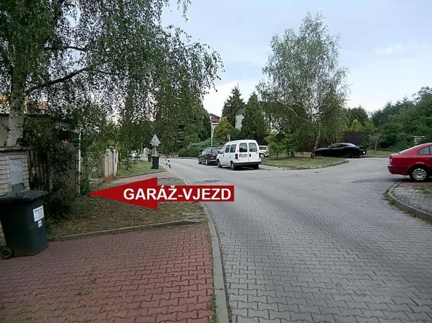 Pronájem garáže, Praha - Stodůlky, Pod viaduktem, 16 m2