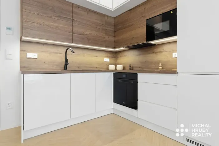 Prodej bytu 3+kk, Ostrava, Výstavní, 71 m2