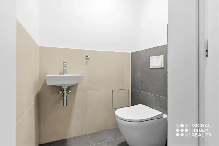 Prodej bytu 3+kk, Ostrava, Výstavní, 71 m2