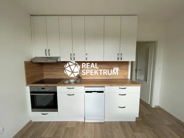 Pronájem bytu 1+1, Adamov, Sadová, 32 m2