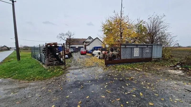 Prodej rodinného domu, Ladná, Masarykova, 286 m2