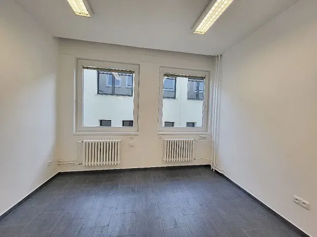 Pronájem kanceláře, Brno, Okružní, 15 m2