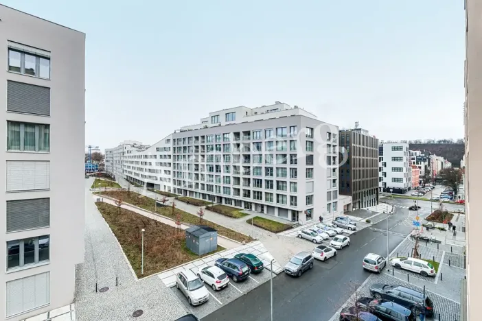 Pronájem bytu 1+kk, Praha - Karlín, U Mlýnského kanálu, 37 m2