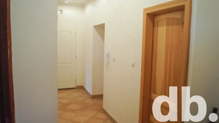 Pronájem bytu 3+1, Karlovy Vary, Na Vyhlídce, 90 m2