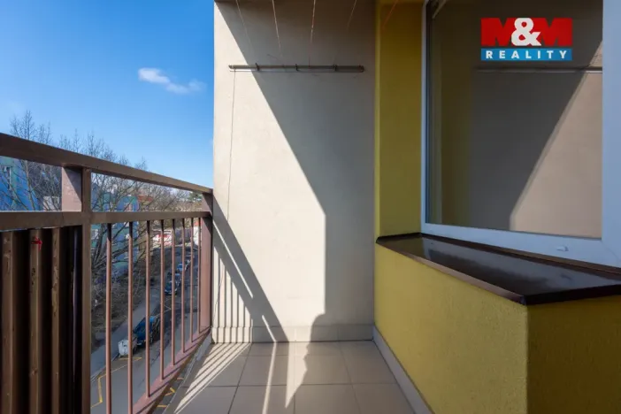 Prodej bytu 3+1, Opava - Předměstí, Skřivánčí, 67 m2