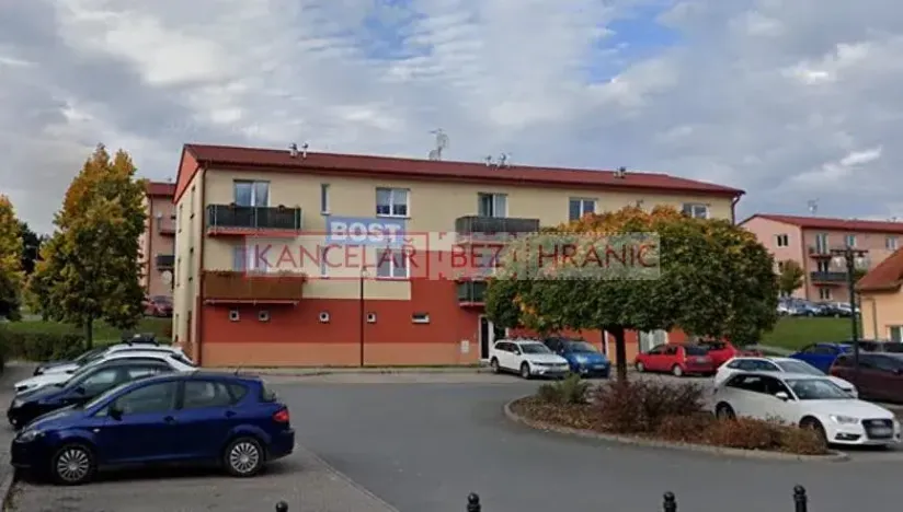 Pronájem bytu 2+kk, Tlučná, Pod Školkou, 69 m2