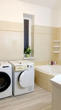 Pronájem bytu 2+kk, Tlučná, Pod Školkou, 69 m2