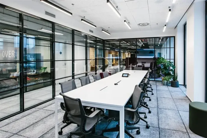 Pronájem kanceláře, Praha - Karlín, Rohanské nábřeží, 467 m2