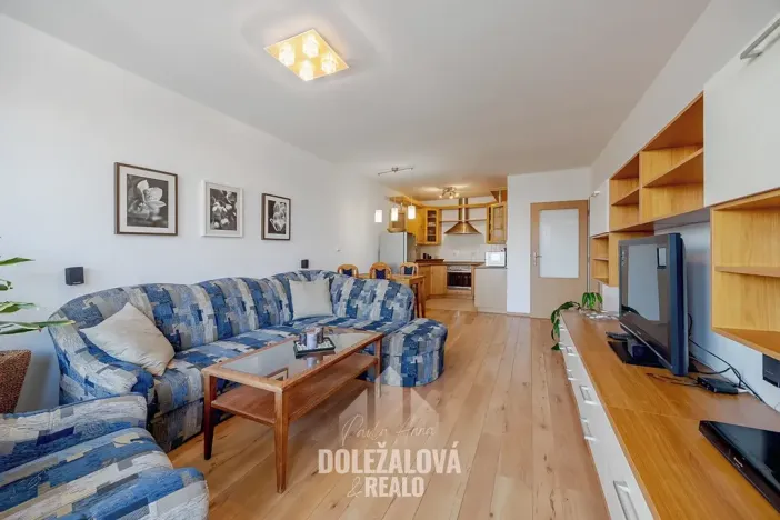 Pronájem bytu 2+kk, Jihlava, Nad Jihlávkou, 58 m2