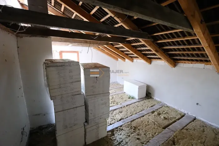 Prodej rodinného domu, Kestřany, 250 m2