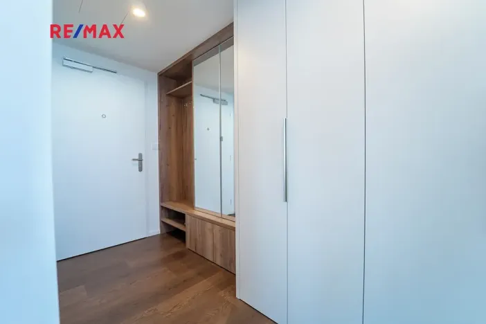 Pronájem bytu 2+kk, Praha - Stodůlky, Hábova, 68 m2