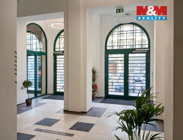 Pronájem obchodního prostoru, Opava - Město, Masarykova třída, 87 m2