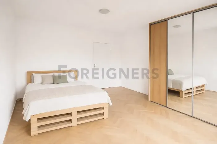 Pronájem bytu 2+kk, Brno, Strž, 70 m2