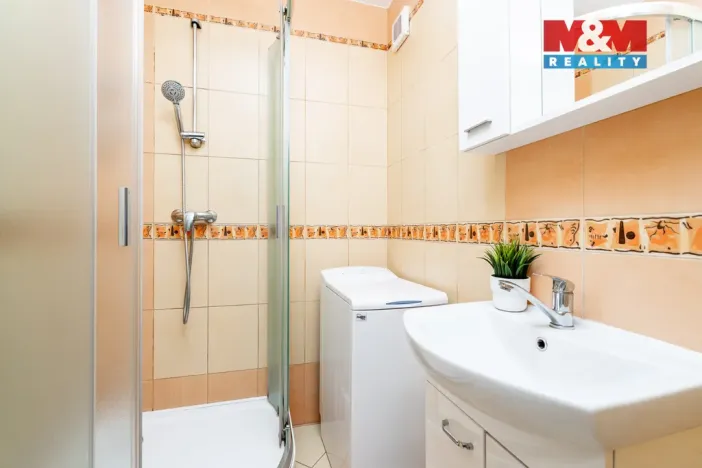 Prodej bytu 3+1, Radešínská Svratka, 65 m2