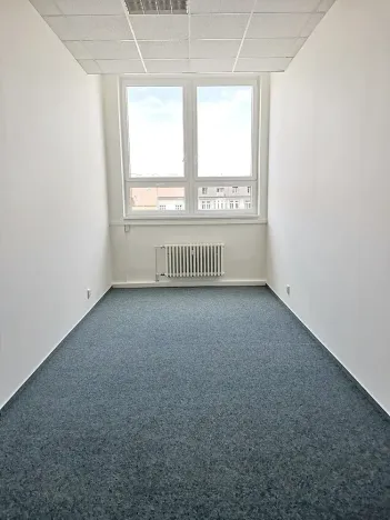 Pronájem kanceláře, Praha - Libeň, Sokolovská, 20 m2