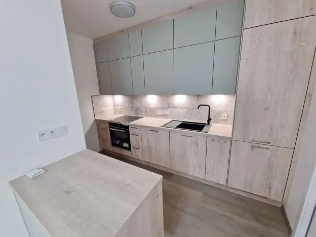 Pronájem atypického bytu, Praha - Nusle, Oldřichova, 94 m2