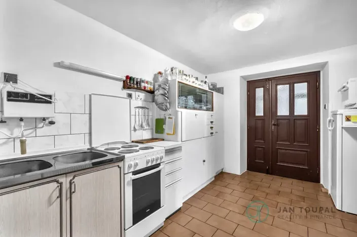 Prodej rodinného domu, Janov, 300 m2