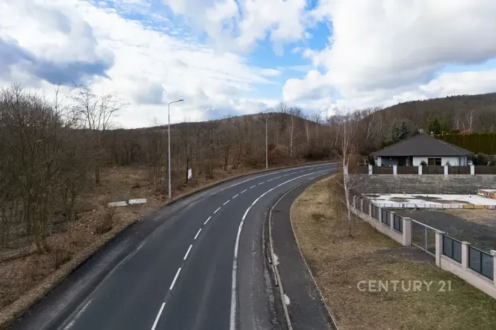 Prodej pozemku pro bydlení, Jirkov, 5789 m2