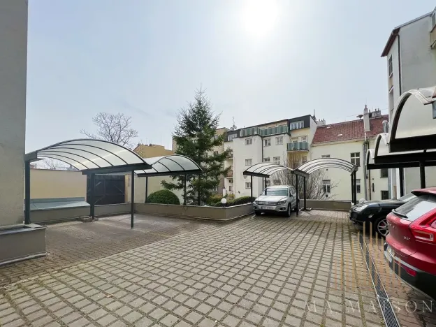 Pronájem bytu 3+kk, Praha - Vršovice, Holandská, 84 m2