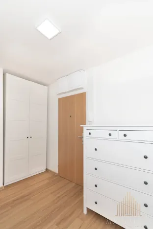 Pronájem bytu 1+1, Praha - Bohnice, Eledrova, 38 m2