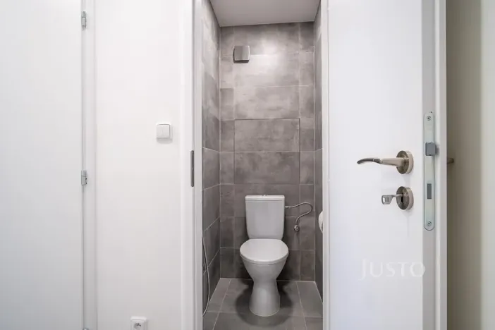 Pronájem bytu 2+kk, Praha - Komořany, Na Komořsku, 43 m2