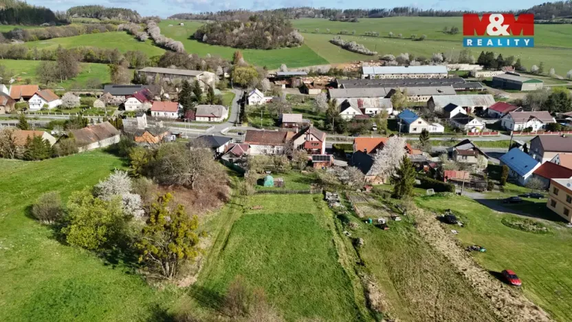 Prodej pozemku pro bydlení, Lichnov, 1645 m2