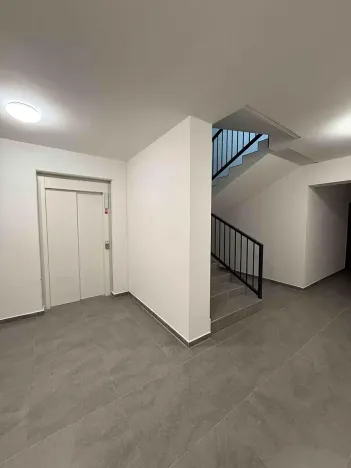 Pronájem bytu 2+kk, Hluboká nad Vltavou, Potoční, 52 m2