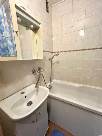 Prodej bytu 2+1, Litvínov, Valdštejnská, 52 m2