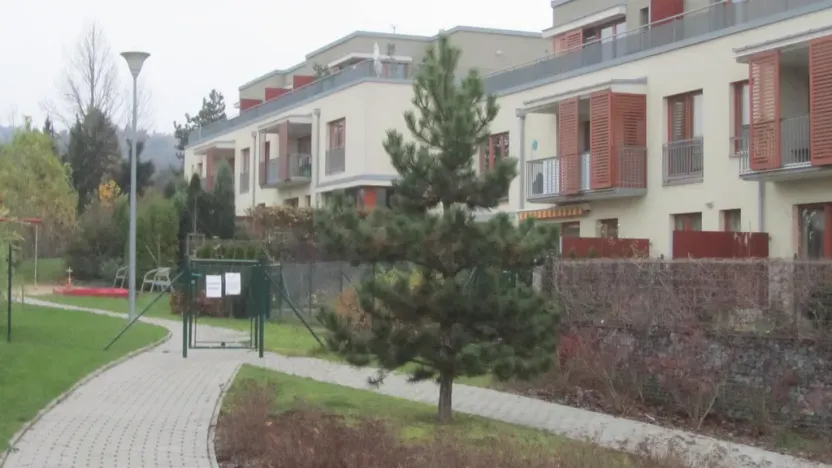 Pronájem bytu 1+kk, Praha - Zbraslav, Pickova, 26 m2