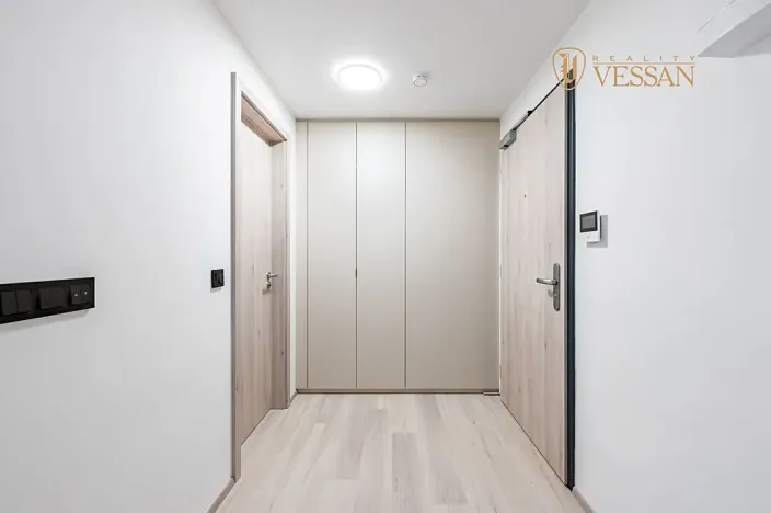 Prodej bytu 1+kk, Praha - Hlubočepy, Na Zlíchově, 25 m2