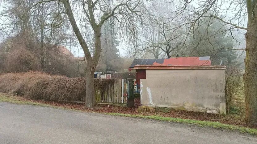 Prodej chaty, Kostelec nad Labem, Na Pískách, 24 m2