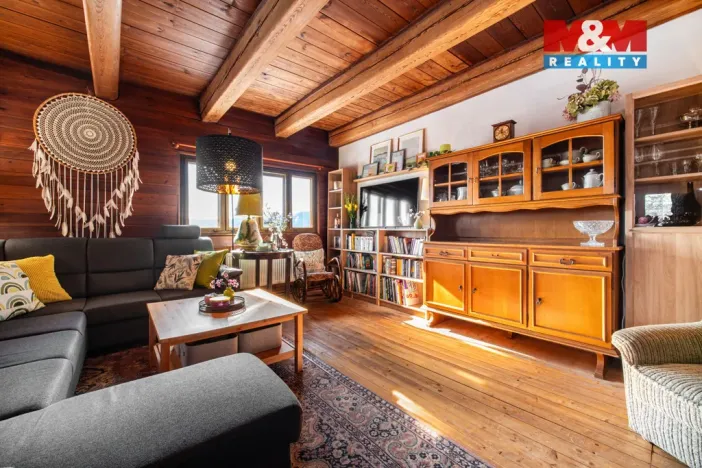 Prodej rodinného domu, Žampach, 365 m2