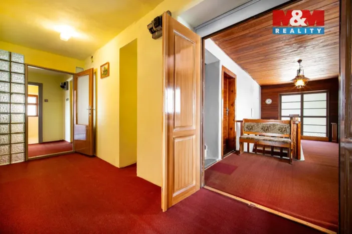 Prodej rodinného domu, Žampach, 365 m2