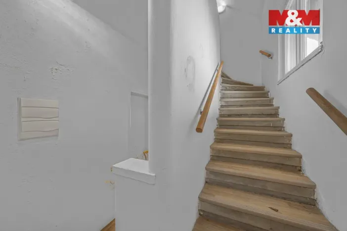 Prodej rodinného domu, Jíkev, 172 m2