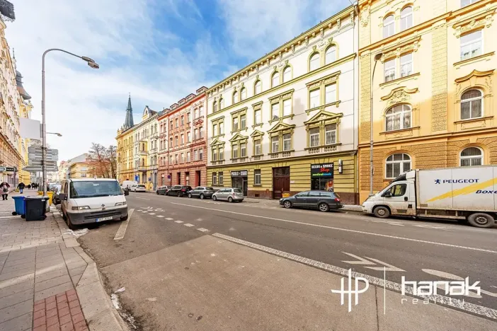 Prodej bytu 3+1, Olomouc, Komenského, 116 m2