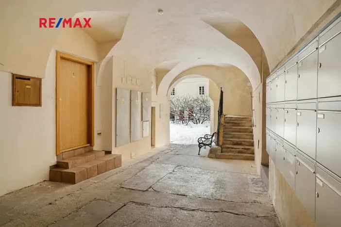 Prodej bytu 4+1, Praha - Malá Strana, Valdštejnská, 117 m2