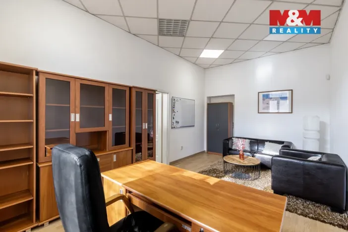 Pronájem kanceláře, Ostrava - Kunčičky, Škrobálkova, 173 m2