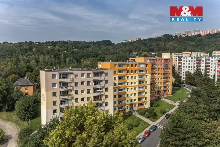 Prodej bytu 1+kk, Ústí nad Labem - Krásné Březno, V Oblouku, 31 m2