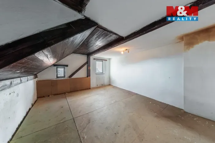 Prodej rodinného domu, Horní Blatná, Bezručova, 250 m2
