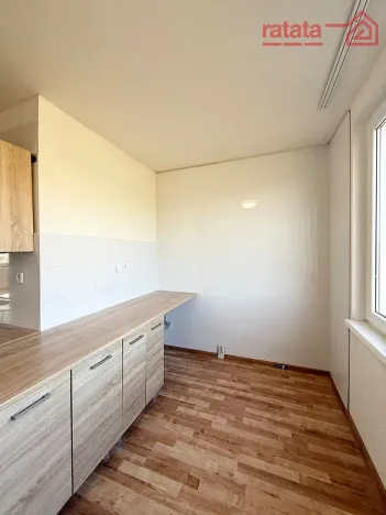 Pronájem bytu 2+1, Klášterec nad Ohří, Jana Ámose Komenského, 60 m2