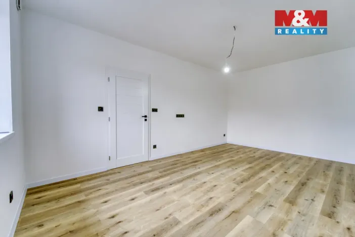 Prodej bytu 2+kk, Tlučná, Tlučenská kolonie, 40 m2