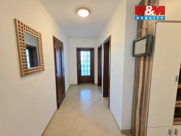 Pronájem bytu 3+1, Česká Lípa, Jižní, 78 m2