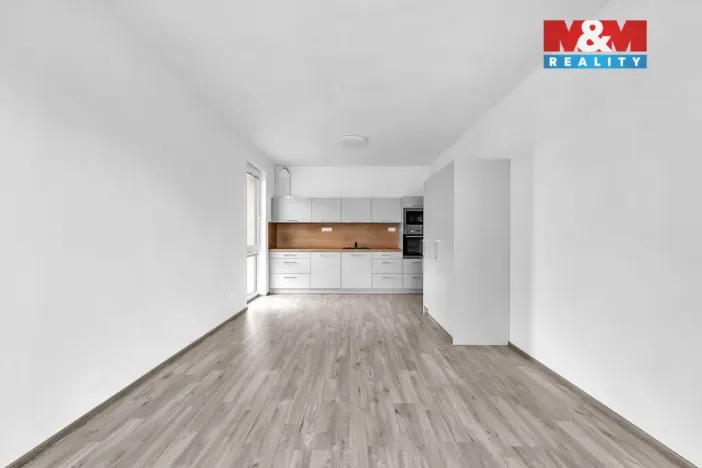 Pronájem bytu 2+kk, Pardubice - Pardubičky, Nová Tesla, 46 m2