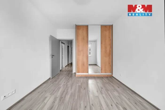 Pronájem bytu 2+kk, Pardubice - Pardubičky, Nová Tesla, 46 m2