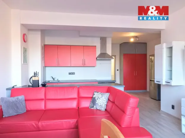 Pronájem bytu 2+kk, Ostrov, Severní, 56 m2