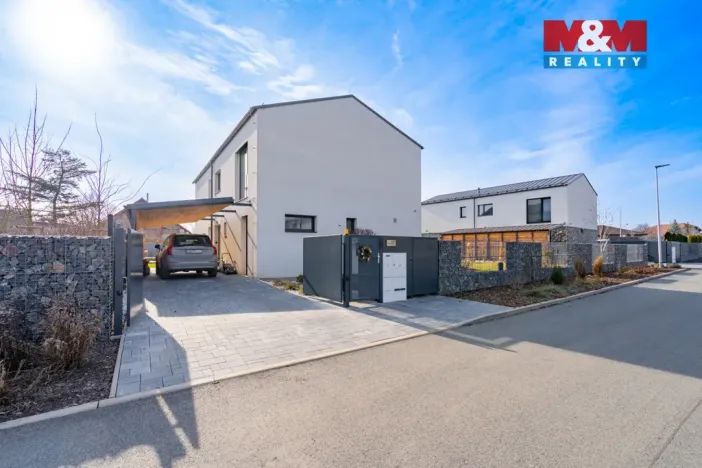 Prodej rodinného domu, Předboj, K Parku, 297 m2