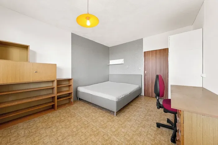 Prodej bytu 3+1, Studená, Komenského, 74 m2