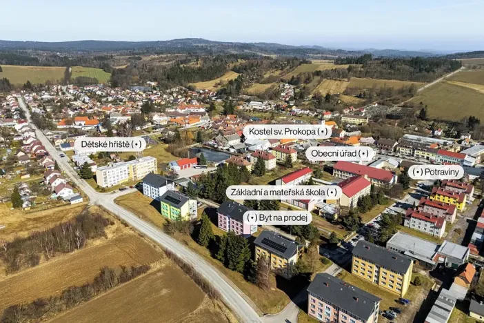 Prodej bytu 3+1, Studená, Komenského, 74 m2