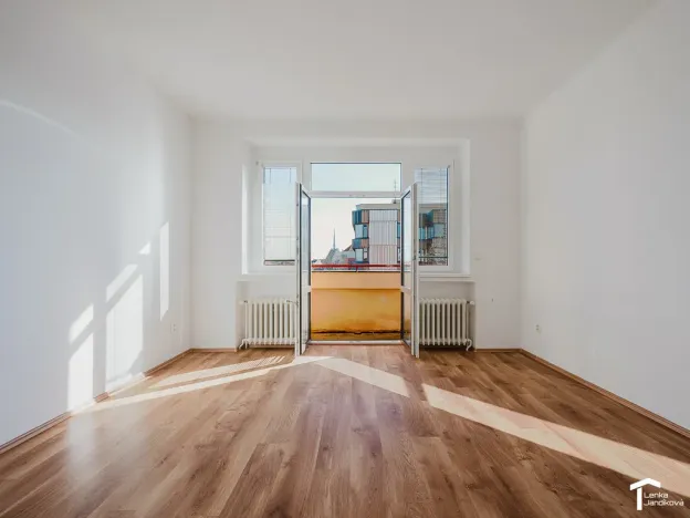 Pronájem bytu 2+1, Pardubice - Zelené Předměstí, Sukova třída, 90 m2